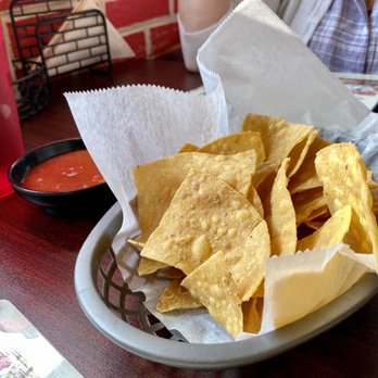 Chiapas Mexican Grill - Chips and Salsa - gratis - Mexican Near Me - Centerville, Ohio Chiapas Mexican Grill - Chips and Salsa - gratis - Mexican Near Me - Centerville, Ohio