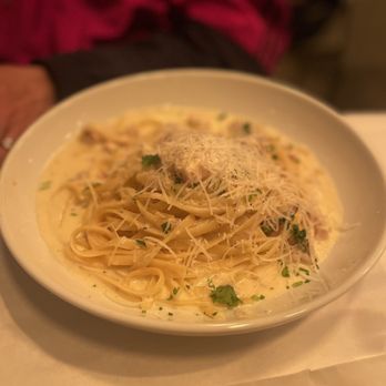 MA'S Italian Kitchen - Food - Italian Near Me - Burbank, California MA'S Italian Kitchen - Food - Italian Near Me - Burbank, California