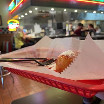 Dyer's Burgers - Deep Fried Twinkie Or Suzie Q - Burgers Near Me - Memphis, Tennessee