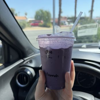 Varraco Coffee + Roasters - Ube Latte - Coffee & Tea Near Me - Palm Desert, California