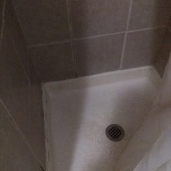 Western Village Inn - Very dirty shower - Hotels Near Me - Willits, California Western Village Inn - Very dirty shower - Hotels Near Me - Willits, California