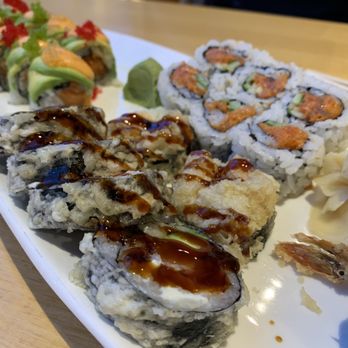Shema Sushi - Salmon crunch roll and spicy tuna. Get these!! - Sushi Bars Near Me - Rochester, New York