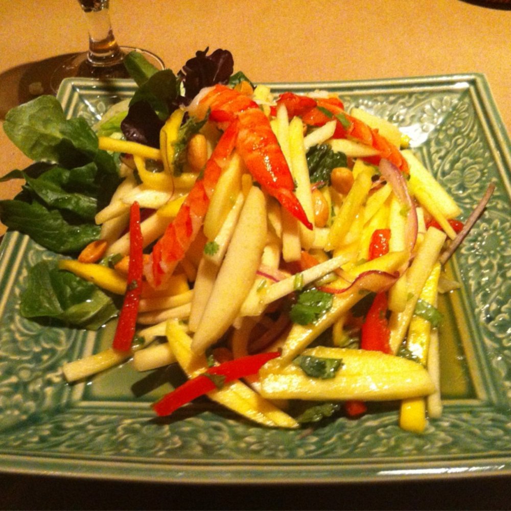 Green mango salad avec shrimp