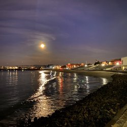 Best Free Beaches Near Me November 2021 Find Nearby Free Beaches Reviews Yelp<script async src=