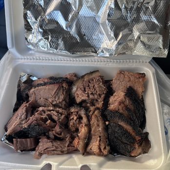 Guillory’s Barbeque - Smoked brisket - Barbeque Near Me - Houston, Texas