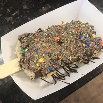The Paleta Bar - Coffee Paleta Fully Dipped I'm Dark Chocolate with M&M and Nuts - Ice Cream & Frozen Yogurt Near Me - Albuquerque, New Mexico