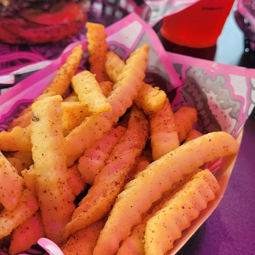 BunSlut - Seasoned fries - Burgers Near Me - Missouri City, Texas