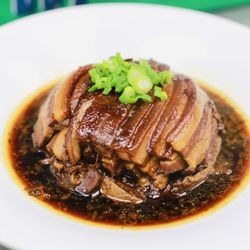 Tian Bistro - Braised Pork Belly with Preserved Mustard Greens 梅菜扣肉