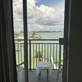 SpringHill Suites by Marriott Clearwater Beach - Water view - Hotels Near Me - Clearwater Beach, Florida SpringHill Suites by Marriott Clearwater Beach - Water view - Hotels Near Me - Clearwater Beach, Florida