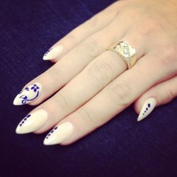 Elite Nails - Mini (the owner) is phenomenal at doing nails