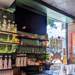 Urban Cantina - Bar view