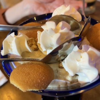 Smokin’ Rail - Banana pudding with vanilla wafers - Cheesesteaks Near Me - Van Wyck, South Carolina Smokin’ Rail - Banana pudding with vanilla wafers - Cheesesteaks Near Me - Van Wyck, South Carolina