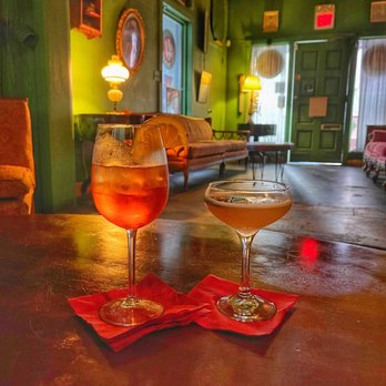 Lil Indies - Pubs Near Me - Orlando, Florida