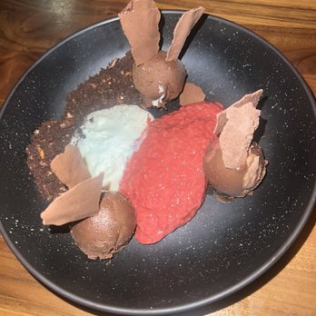 Ember Kitchen - Latin American Near Me - Austin, Texas