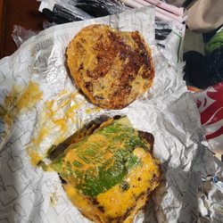 Wendy's - Missing toppings. Kids cheeseburger supposed to be ketchup only. Chili.