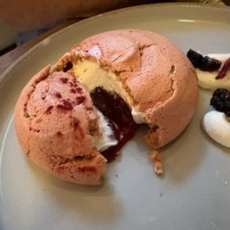 Berry and beet Pavlova was incredibly delicious Berry and beet Pavlova was incredibly delicious