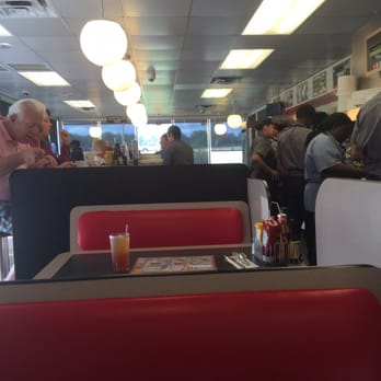 Waffle House - Breakfast & Brunch Near Me - Hardeeville, South Carolina Waffle House - Breakfast & Brunch Near Me - Hardeeville, South Carolina