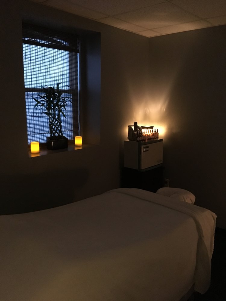 B In Touch Massage Therapy Image