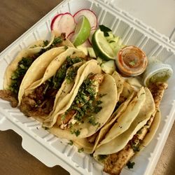 Taqueria Los Brothers - Carne Asada & Fish Tacos