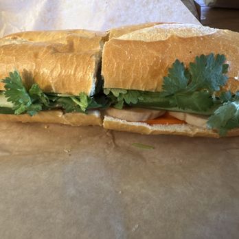 Le’s Banh Mi - Saigon special - Cafes Near Me - Honolulu, Hawaii
