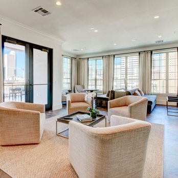 2111 Austin Apartments - Sky Lounge (Inside) - Apartments Near Me - Houston, Texas 2111 Austin Apartments - Sky Lounge (Inside) - Apartments Near Me - Houston, Texas