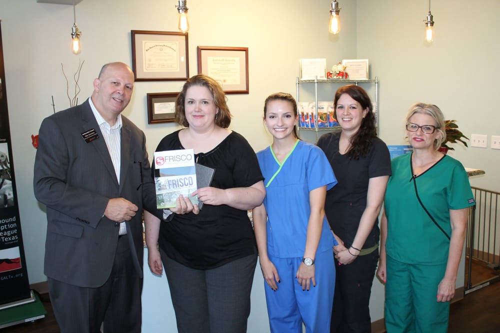 FAMILY FRIENDS VETERINARY HOSPITAL Updated October 2024 18 Photos