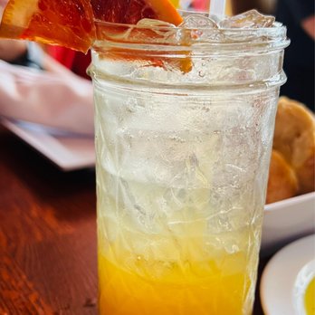 Carmelina's - Bellini ($12) - Italian Near Me - Boston, Massachusetts