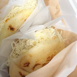 The Arepa Chef - Cheese Arepas