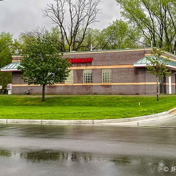 Kwik Trip - Not much action at the car wash on a rainy day! - Convenience Stores Near Me - Portage, Wisconsin