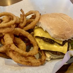 Ethel's Pub & Grill - Double Cheeseburger w/Rings