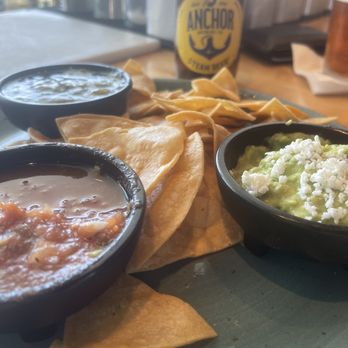 Margaritaville - Guacamole w/ Chips & Salsa - Seafood Near Me - Capitola, California Margaritaville - Guacamole w/ Chips & Salsa - Seafood Near Me - Capitola, California