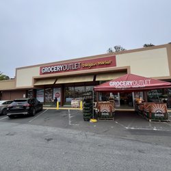 Grocery Outlet - South City Grocery Outlet, South San Francisco, CA.