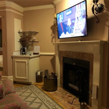 Spindrift Inn - Hotels Near Me - Monterey, California Spindrift Inn - Hotels Near Me - Monterey, California