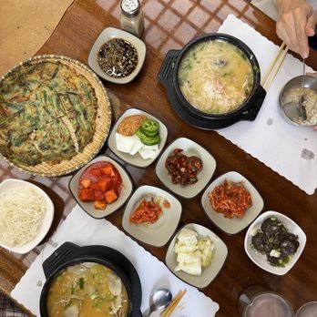 Jinsol Gukbap 8th - Pork soup and leek pancake - Korean Near Me - Los Angeles, California Jinsol Gukbap 8th - Pork soup and leek pancake - Korean Near Me - Los Angeles, California
