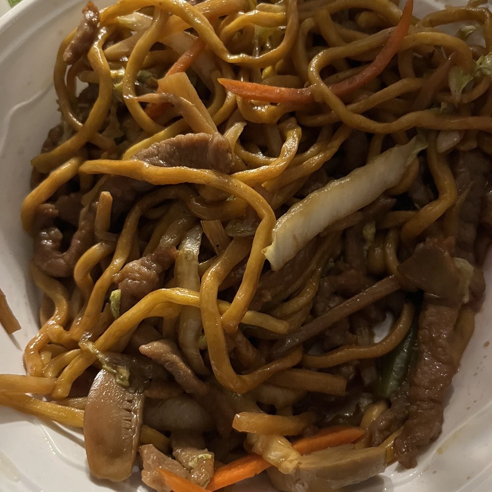 Green China - Beef Chop Mein - Chinese Near Me - Saint Peters, Missouri Green China - Beef Chop Mein - Chinese Near Me - Saint Peters, Missouri