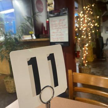 Arnolds BAR-B-QUE & Grill - Great vibes, we will be back!! - Barbeque Near Me - Memphis, Tennessee