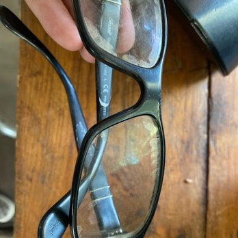 Linden Optometry - Delaminates new of lens - Optometrists Near Me - Pasadena, California