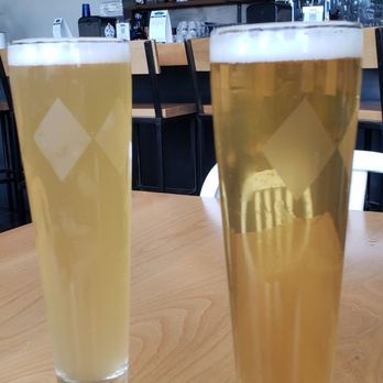 Schussboom Brewing - Delicious beer! Blanche de Bruxelles Witbier & Sehr Gut Bavarian Pilsner - Breweries Near Me - Reno, Nevada Schussboom Brewing - Delicious beer! Blanche de Bruxelles Witbier & Sehr Gut Bavarian Pilsner - Breweries Near Me - Reno, Nevada
