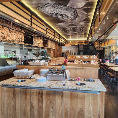 Tazza Cafe by null