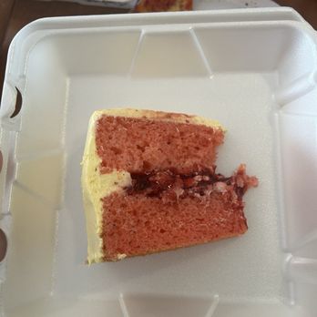 Brittany's Brick Oven Pizza - Strawberry dream cake - Pizza Near Me - Madison, Indiana Brittany's Brick Oven Pizza - Strawberry dream cake - Pizza Near Me - Madison, Indiana
