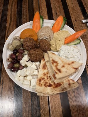 Reunion Tap & Table by null