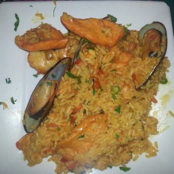 Main Street Cafe - Best paella - Breakfast & Brunch Near Me - New City, New York Main Street Cafe - Best paella - Breakfast & Brunch Near Me - New City, New York