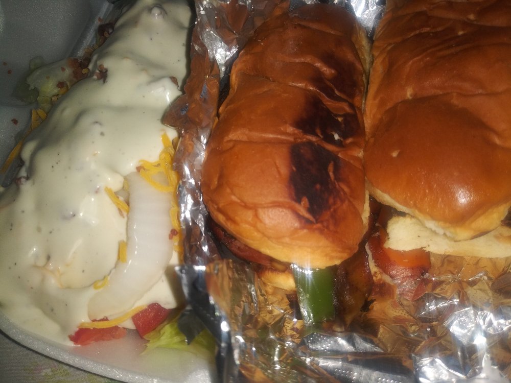 Samarian's Chicken & More Logo