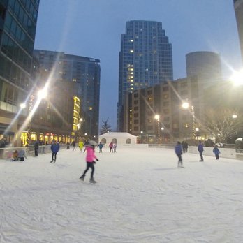 Newport Skates - Skating Rinks Near Me - Jersey City, New Jersey