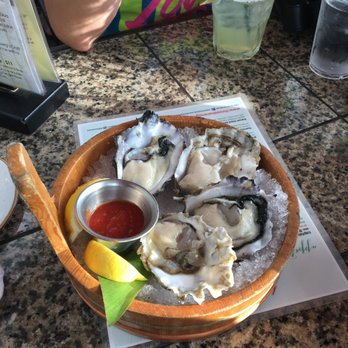 Three's Bar & Grill - Asian Fusion Near Me - Kihei, Hawaii