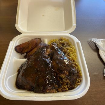 Mo'Bay Island Cuisine - Jerk chicken, curry rice, and plantains - Caribbean Near Me - Pooler, Georgia Mo'Bay Island Cuisine - Jerk chicken, curry rice, and plantains - Caribbean Near Me - Pooler, Georgia