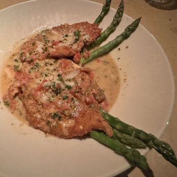 The Cheesecake Factory - Desserts Near Me - North York, Ontario
