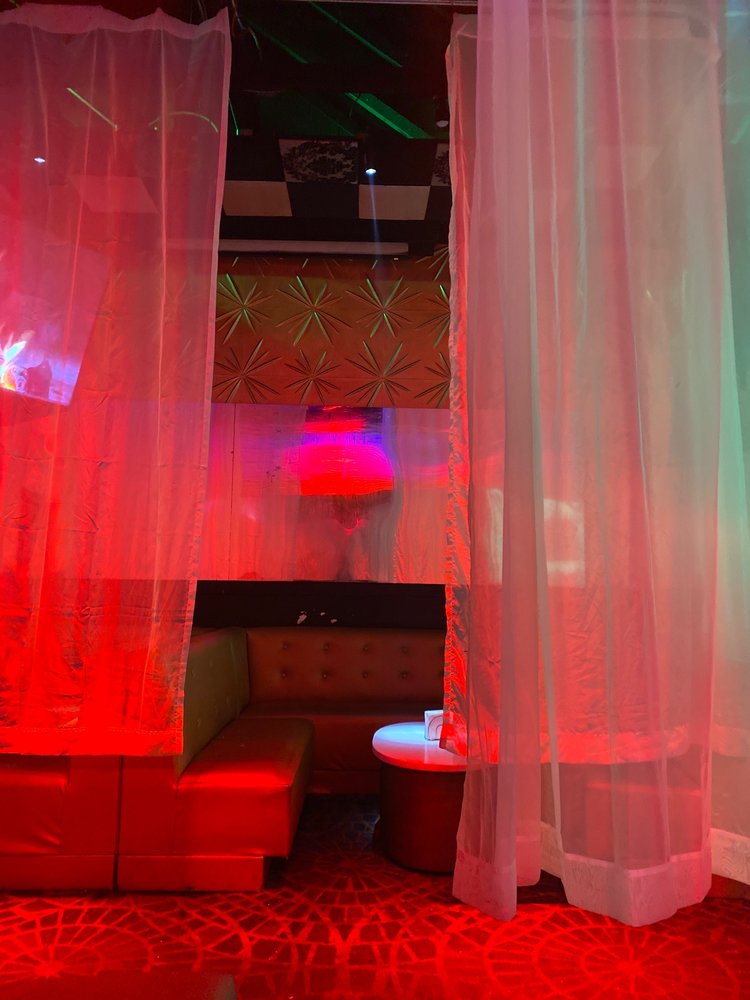 BUNNAMOUR LOUNGE ATL 125 Photos & 47 Reviews 3711 North Decatur, Decatur, Hookah