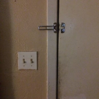 Baytown Inn - Security lock broken - Hotels Near Me - Baytown, Texas Baytown Inn - Security lock broken - Hotels Near Me - Baytown, Texas
