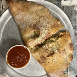 Bellissimo Italian Pizzaria - Calzone